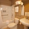 Отель Lakeshore Inn, фото 9