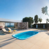 Отель Kyra Beachfront House, фото 6