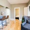 Отель The Urban Union Eclectic Historic Apartment Sleeps 4, фото 16