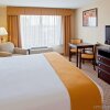 Отель Holiday Inn Express Hotel & Suites Tappahannock, an IHG Hotel, фото 7