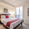 Отель Galaxy Suites 300 Front Unit 2705 в Торонто