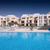 Отель Chilled & Serene 1BDR Mangroovy Free Pool & Beach Access, фото 31