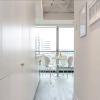 Отель Luxury 1BR in the Heart of King West, фото 11
