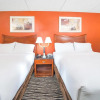 Отель Holiday Inn Express And Suites Ft. Bragg, фото 6