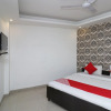 Отель OYO 17293 Country Residency, фото 16
