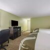 Отель Quality Inn & Suites Hotel Muncie, фото 6