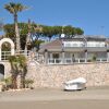 Отель Villa Venus on the Beach, фото 1