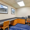 Отель Comfort Inn & Suites Arlington Heights, фото 36