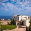 Отель Stylish Landscaped Villa With Private Pool and Childrens Games 700m to Beach 1km to Restaurant в Гази