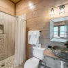 Отель Wanderer by Avantstay Sleeps 34, A+ Custom Smokies Cabin, фото 10