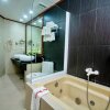 Отель Red Coconut Hotel, фото 10