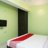 Отель OYO Flagship 22740 Near Anisabad Golambar, фото 7