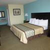 Отель Extenda Suites Mobile North (Ex Red Roof Inn North), фото 6
