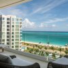 Отель The Ritz-Carlton Residences, Turks & Caicos в Провиденшиалсе