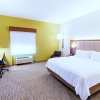 Отель Holiday Inn Express Hotel & Suites Crestview South I-10 в Крествью