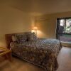 Отель Pinenut Place by Lake Tahoe Accommodations, фото 12