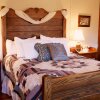 Отель Cave Hill Farm Bed & Breakfast в МакГейсвилле