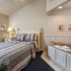 Отель Snug Harbor Inn, фото 6