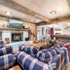 Отель Mountain Time - Comfortable Cabin With Unique And Rustic Look! Ping Pong, Foosball In A Game Room! 3, фото 17