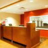 Отель Hampton Inn and Suites College Station, фото 2