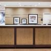 Отель Hampton Inn Minneapolis-Roseville, фото 2