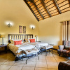 Отель Protea Zebula Lodge, фото 6