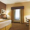 Отель Holiday Inn Express & Suites Borger, an IHG Hotel, фото 3