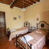 Отель Private Villa with AC, private pool, WIFI, TV, terrace, pets allowed, parking, close to Arezzo, фото 48