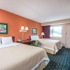Отель Days Inn by Wyndham Pittsburgh-Harmarville, фото 6