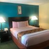 Отель Rodeway Inn Orleans - Cape Cod, фото 33