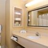Отель Holiday Inn Express Hotel & Suites Fort Atkinson, an IHG Hotel, фото 8