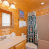 Отель Bear Den Lodge by RedAwning, фото 12