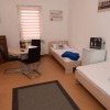 Отель Monteurzimmer Kircheim unter Teck - Hostel, фото 16