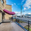 Отель Magnificent Condo at Leaside - 10 Mins To Downtown, фото 1