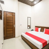 Отель OYO 47577 Hotel Goldenland, фото 3