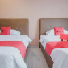 Отель RedDoorz Plus near Ferry Terminal Batam Center, фото 9