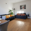 Отель Inviting 3-bed House in London, фото 12
