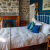 Отель Poet's Cottage Stanley, фото 15