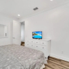 Отель Spacious 5 Bedrrom/ 5 Bath Home- Private Pool, Full Kitchen, Free Wifi 5 Bedroom Villa by Redawning, фото 28