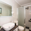 Отель Villa Nives - Three-bedroom Villa With Terrace and Sea View ID Direct Booker 7001, фото 4
