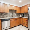 Отель Park Station 144 2 Bedroom Condo by Redawning, фото 7