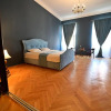 Отель Lovely 2 bedroom apartment in historic city center, фото 3