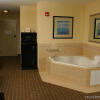 Отель Holiday Inn Express & Suites Allentown West, an IHG Hotel, фото 1