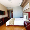 Отель Super 8 Hotel (Luonan New Bus Station), фото 8