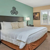 Отель Near Disney - 1BR Executive Suite With King Bed - Pool and Hot Tub, фото 15