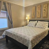 Отель France and Flowers - Private 3-Bed Apartment, фото 2