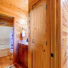 Отель Stairway to Heaven - 4 Br Cabin, фото 15