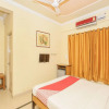 Отель OYO Flagship 12684 Compact Green View, фото 5