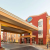 Отель Comfort Suites Central/I-44, фото 1
