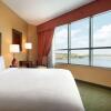 Отель Embassy Suites by Hilton E Peoria Riverfront Conf Center, фото 39